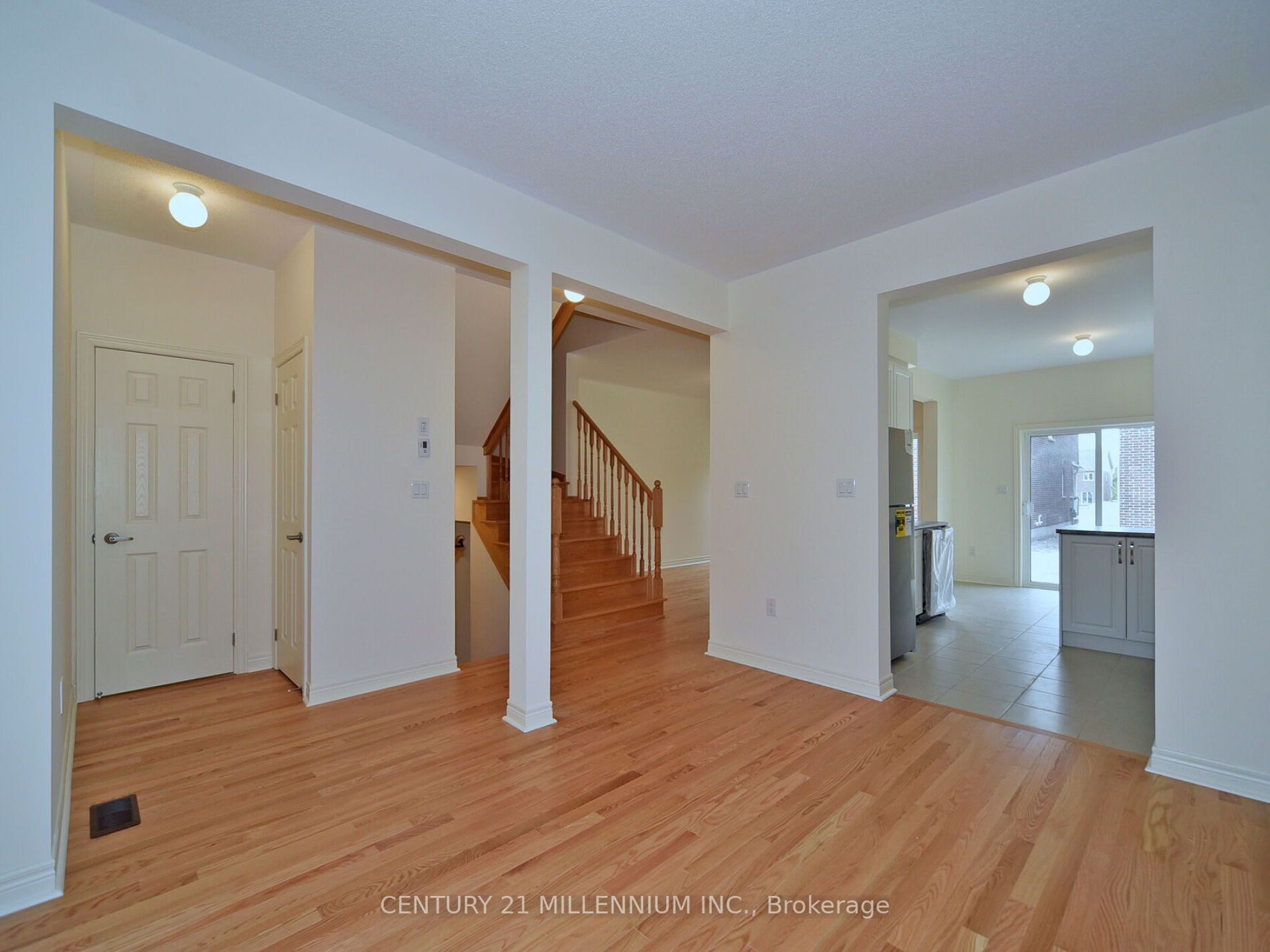 668 Fleetwood Dr