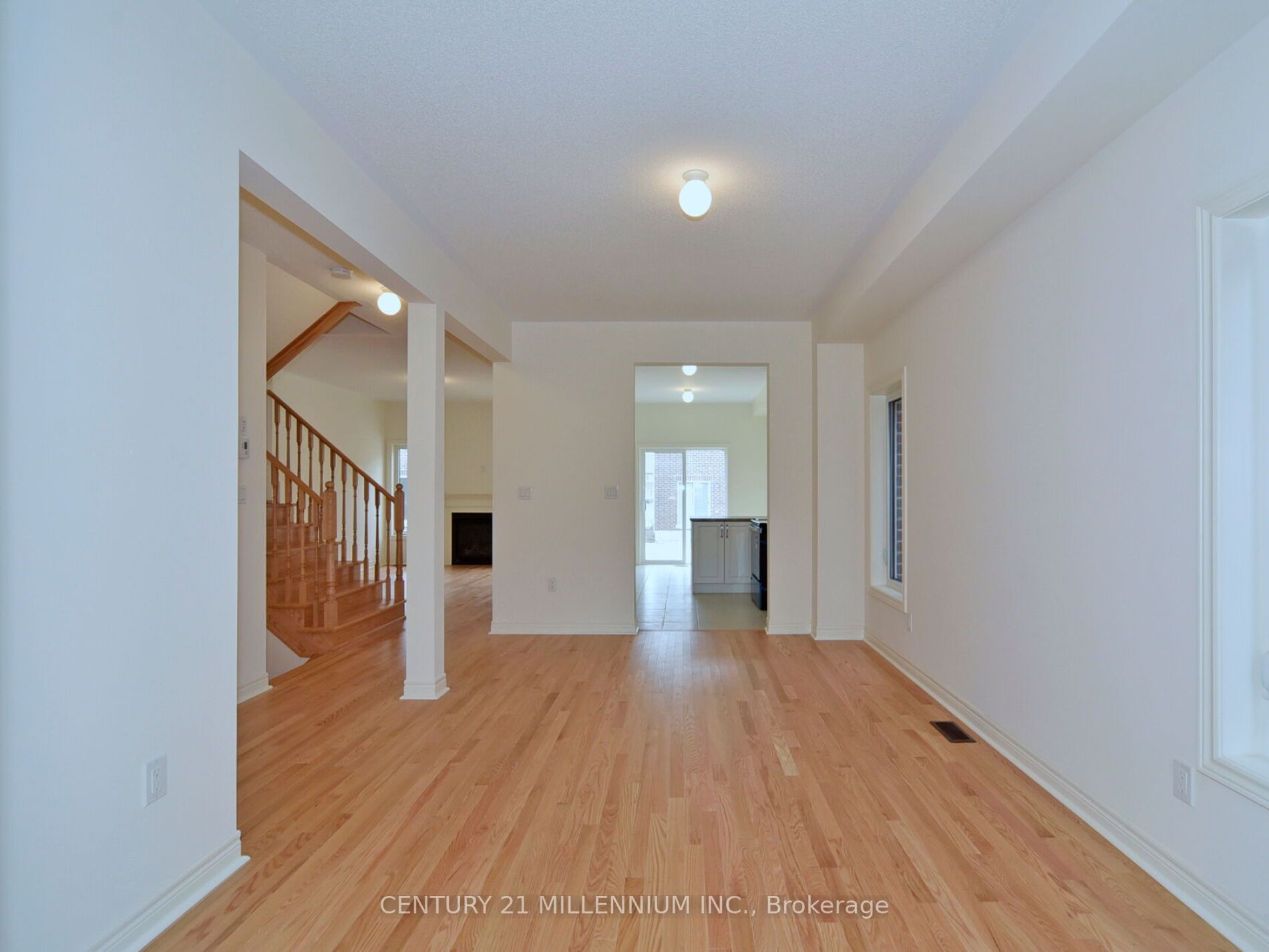668 Fleetwood Dr