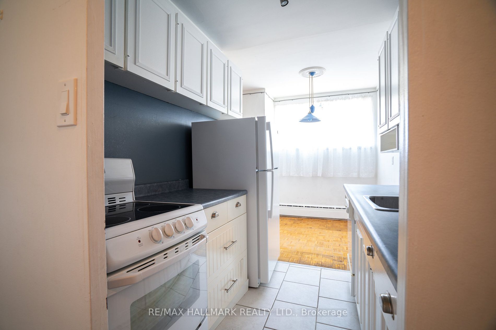 75 Scarborough Rd, #3