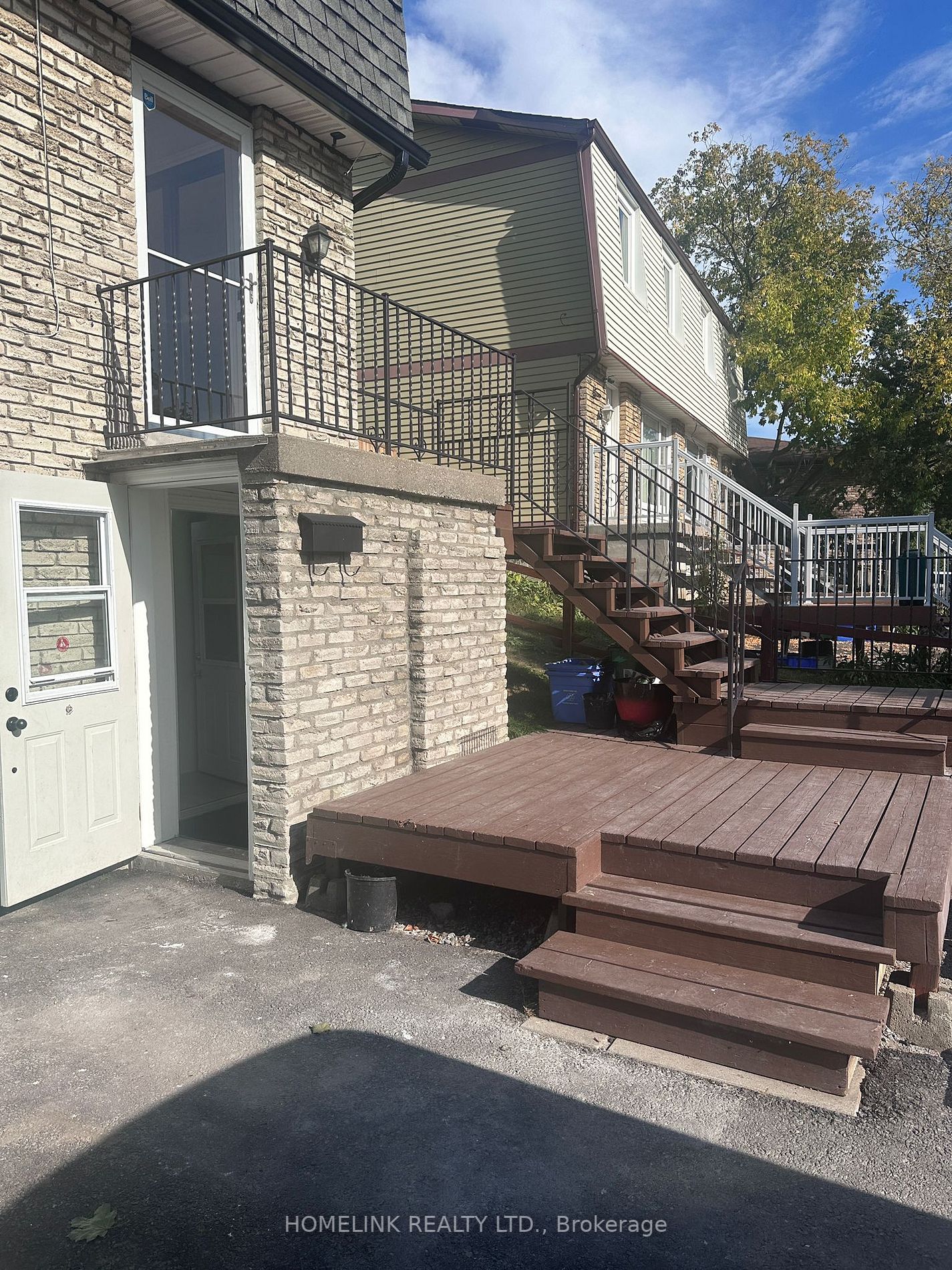 330 Ormond Dr