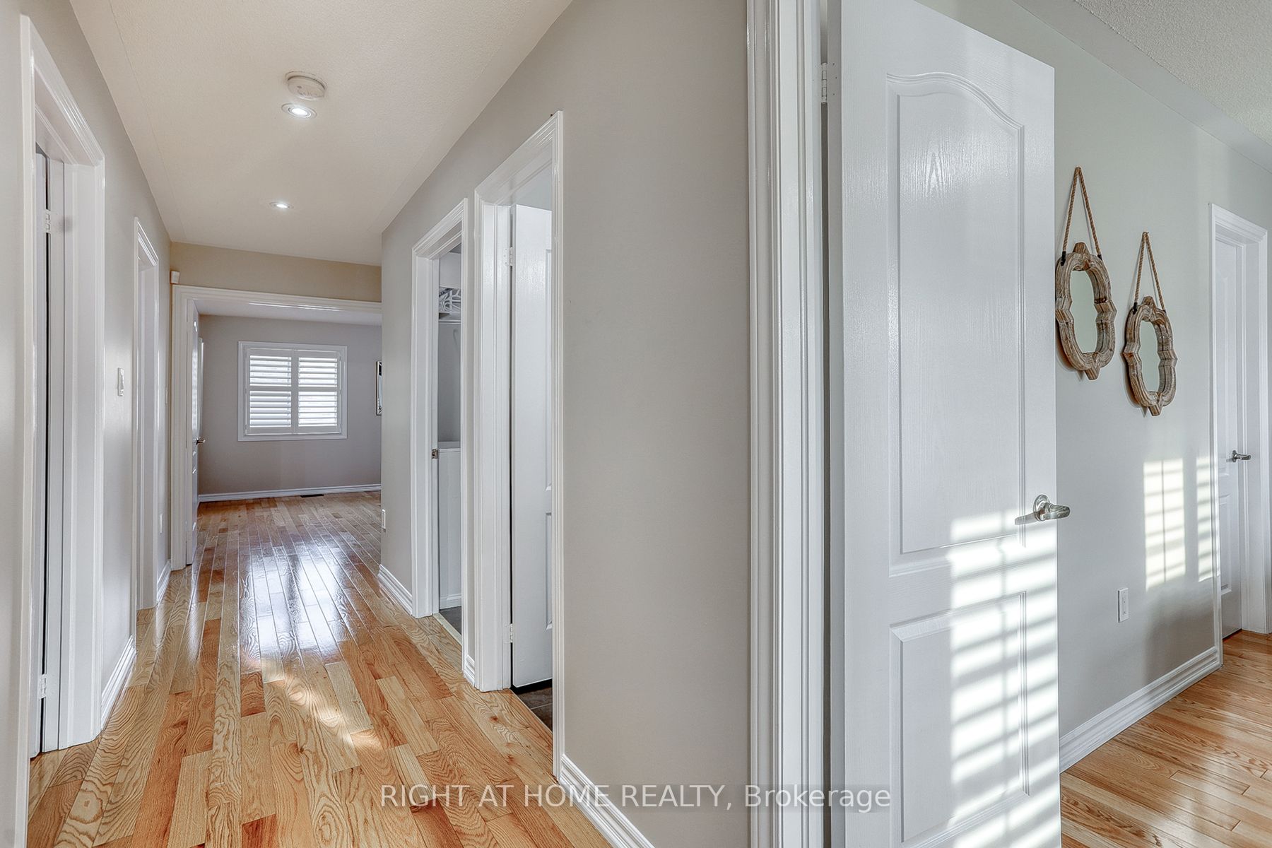 19 Tampsett Ave