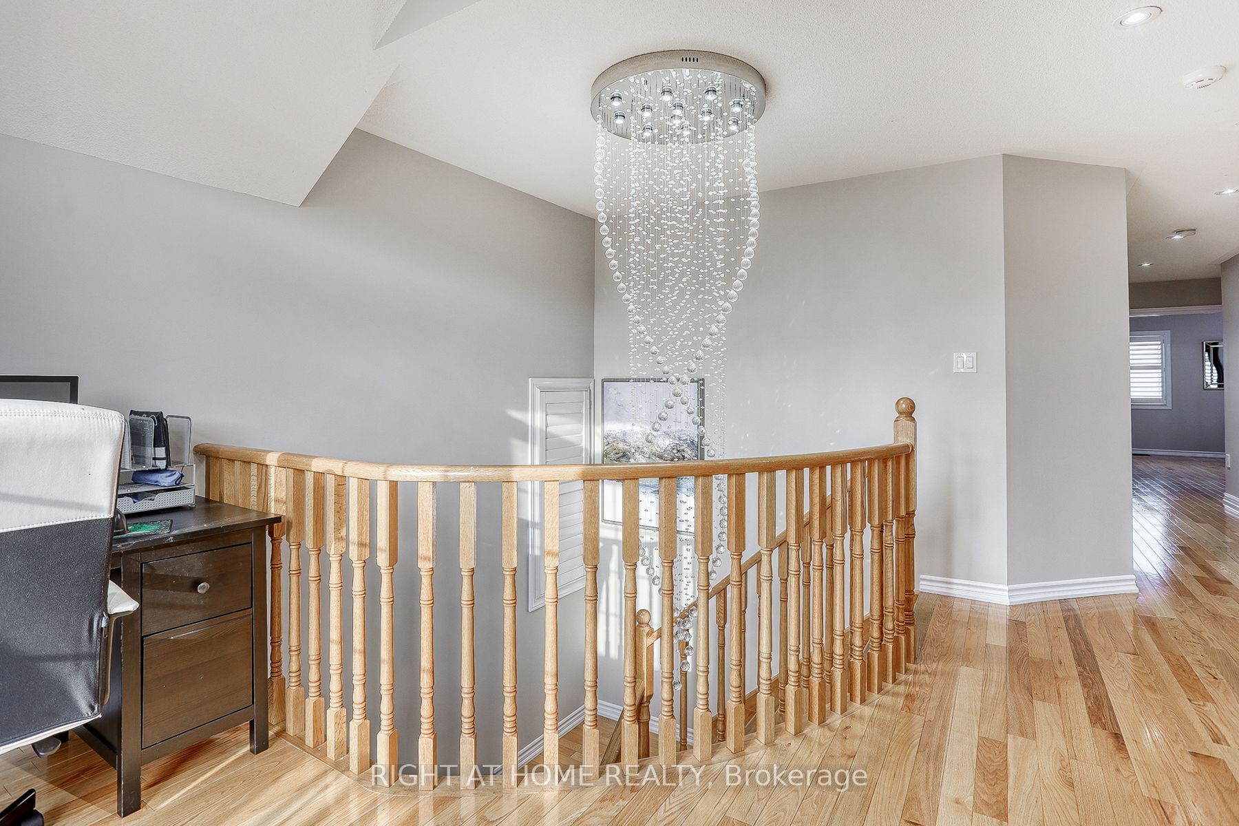 19 Tampsett Ave