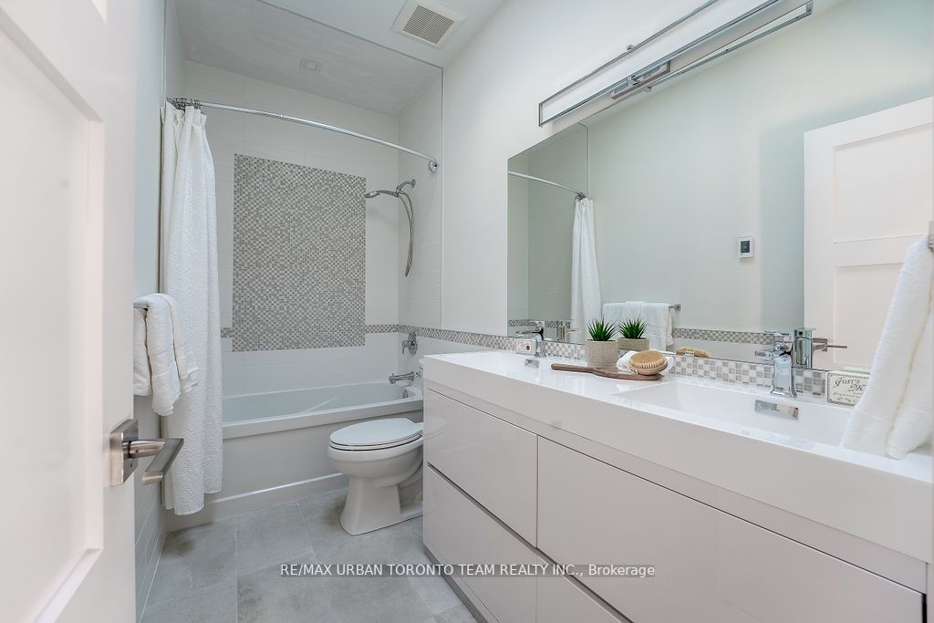 141 Kalmar Ave