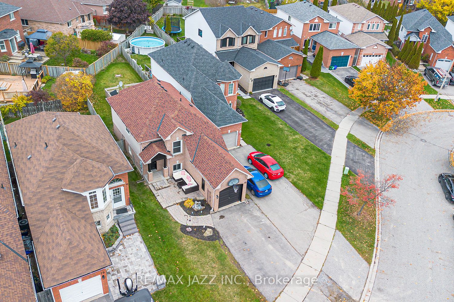 73 Abernethy Cres