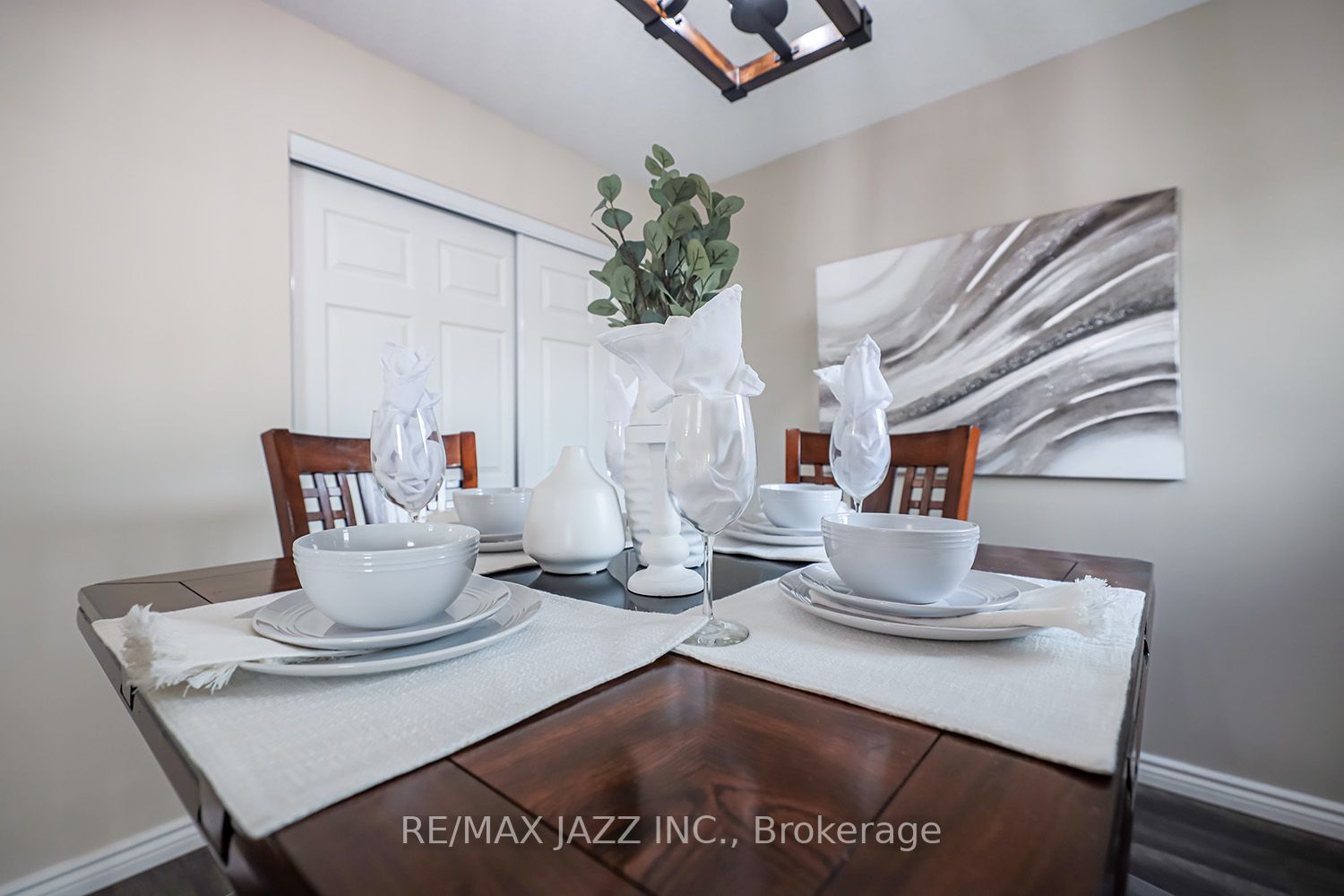 73 Abernethy Cres
