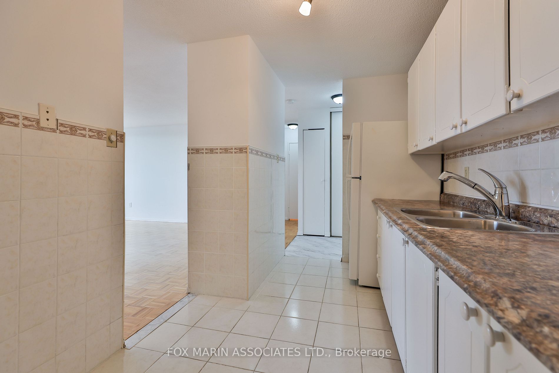 15 Torrance Rd, #905