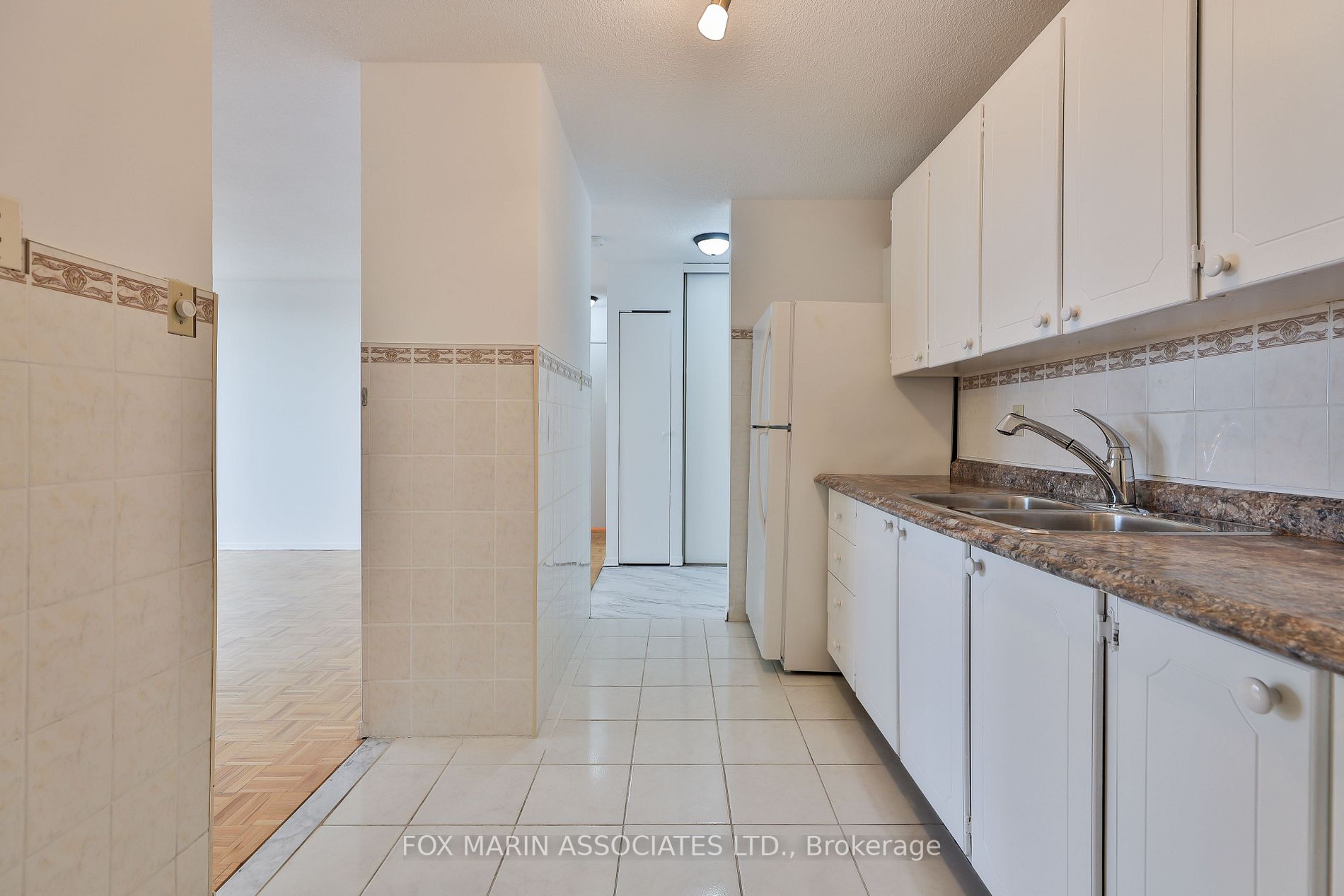 15 Torrance Rd, #905