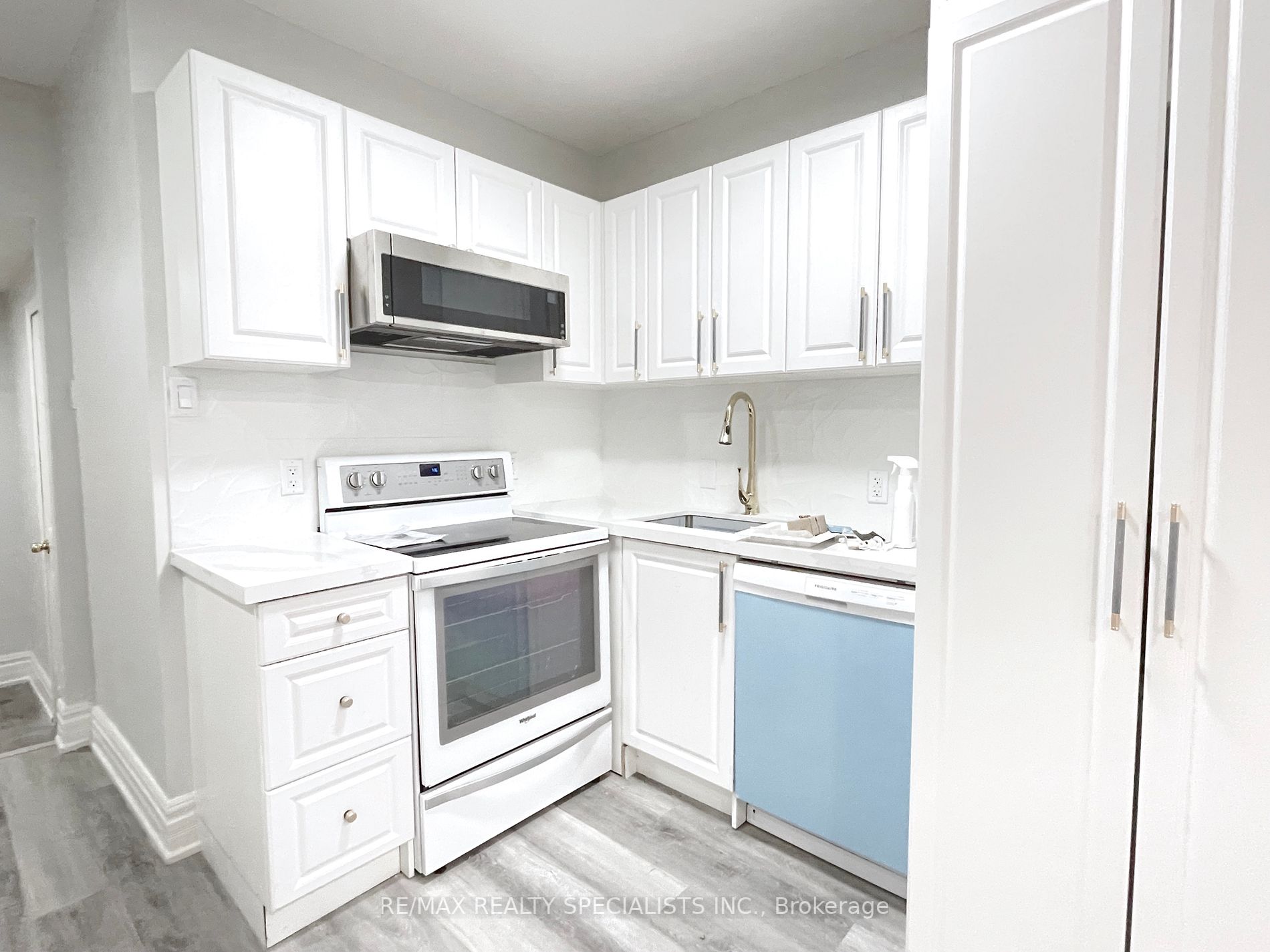 107 Pape Ave, #Upper