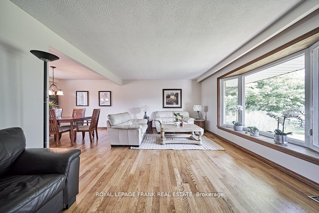 378 Uxbridge-Pickering Line
