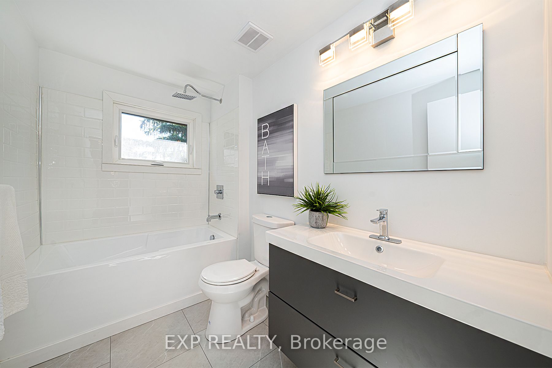 18 Harringay Cres