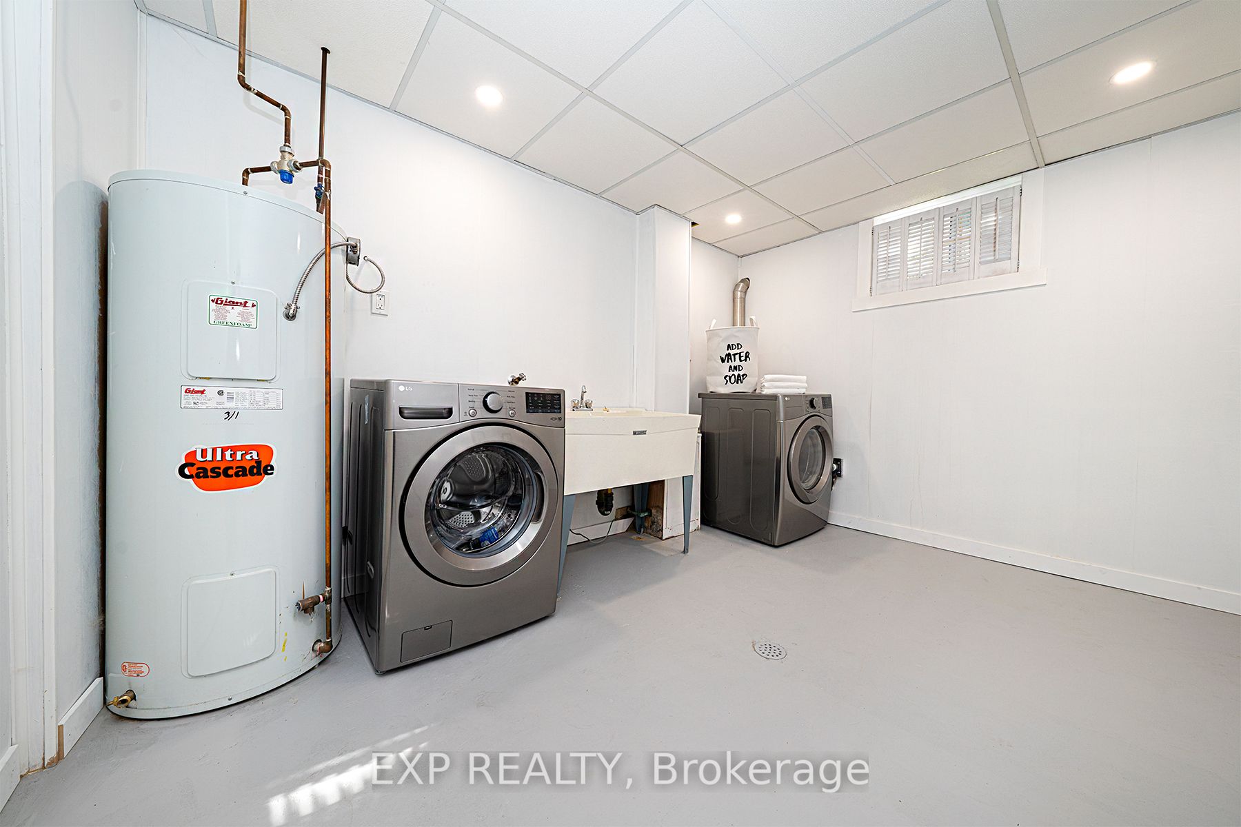 18 Harringay Cres