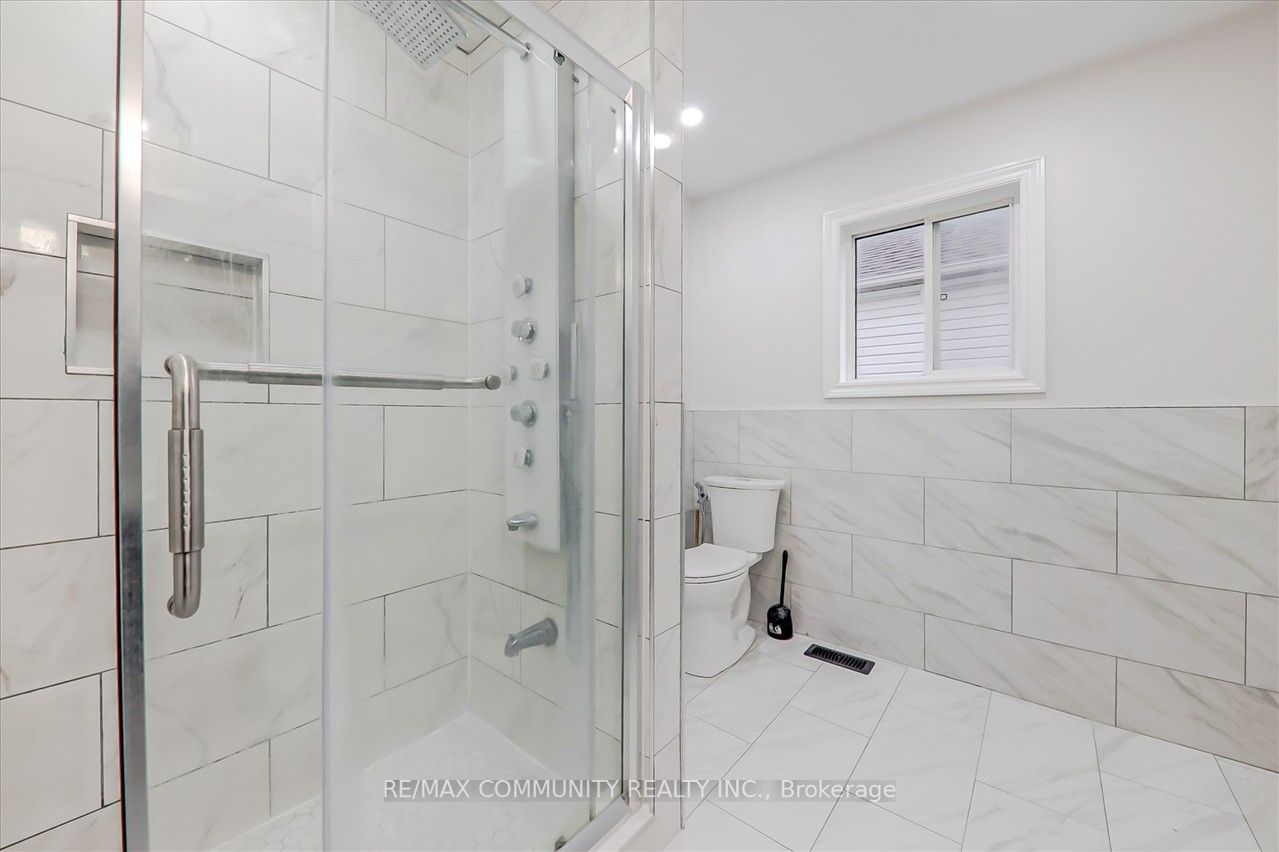 102 Hibbard Dr