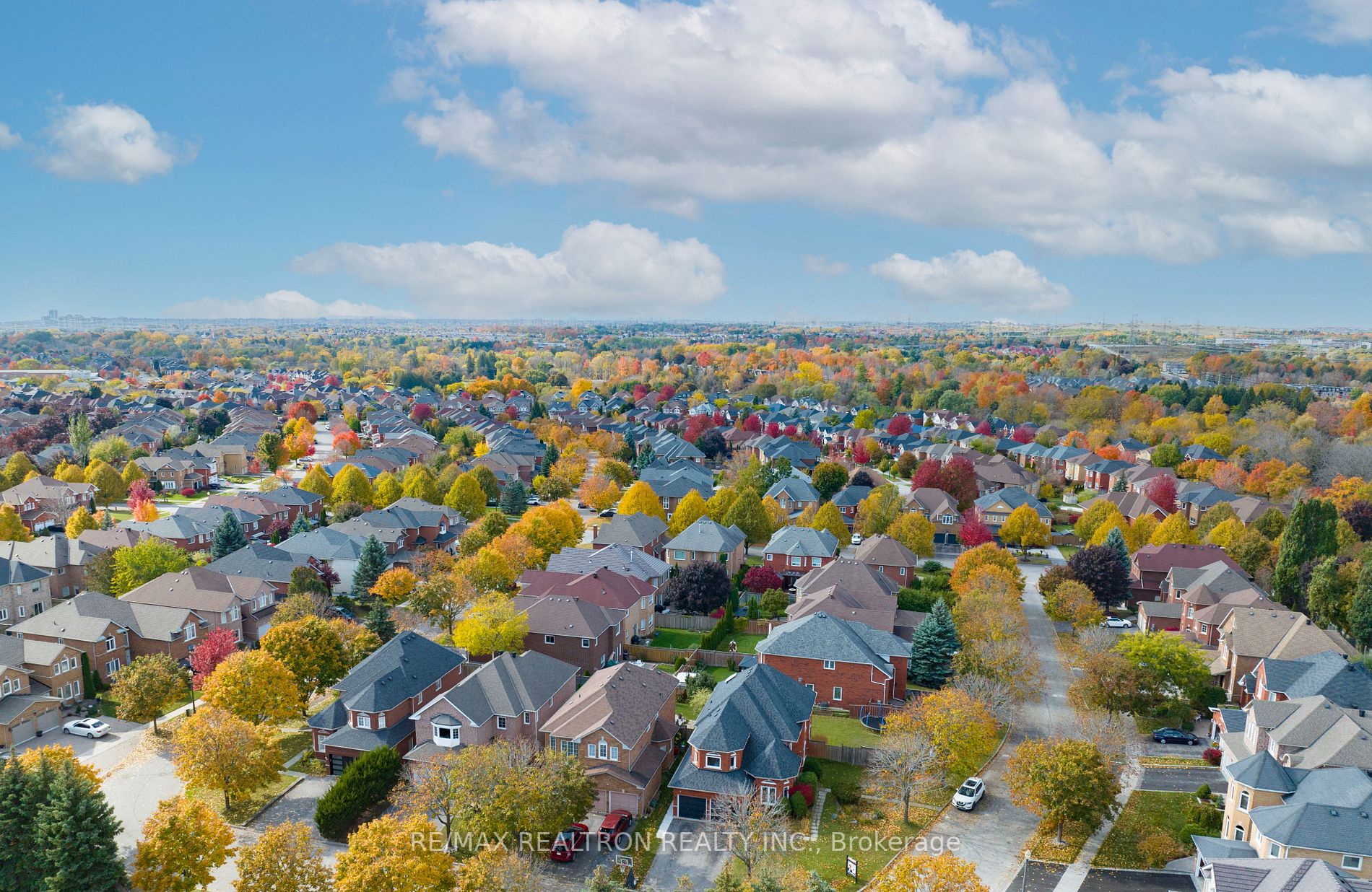 16 Morden Cres