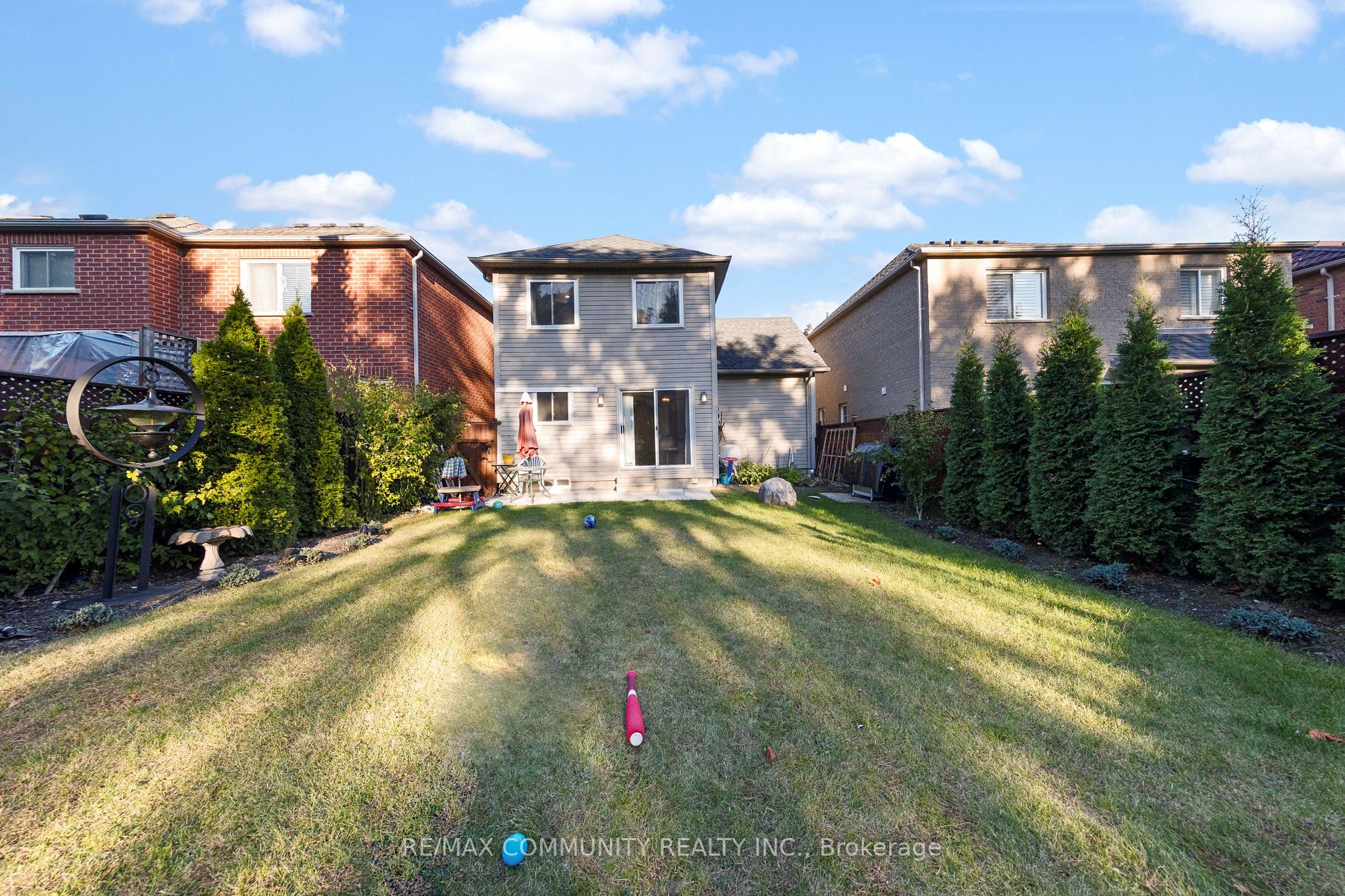 73 Mcsweeney Crescent