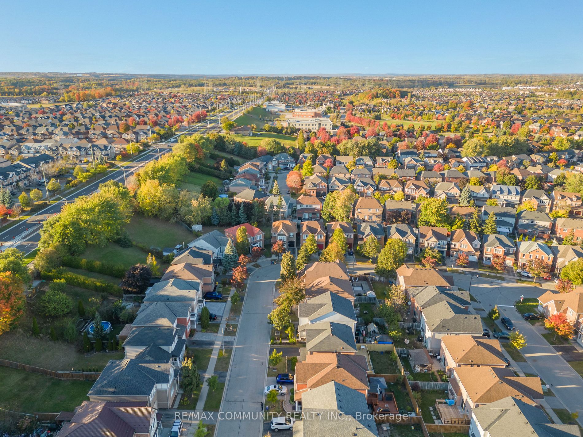 73 Mcsweeney Crescent