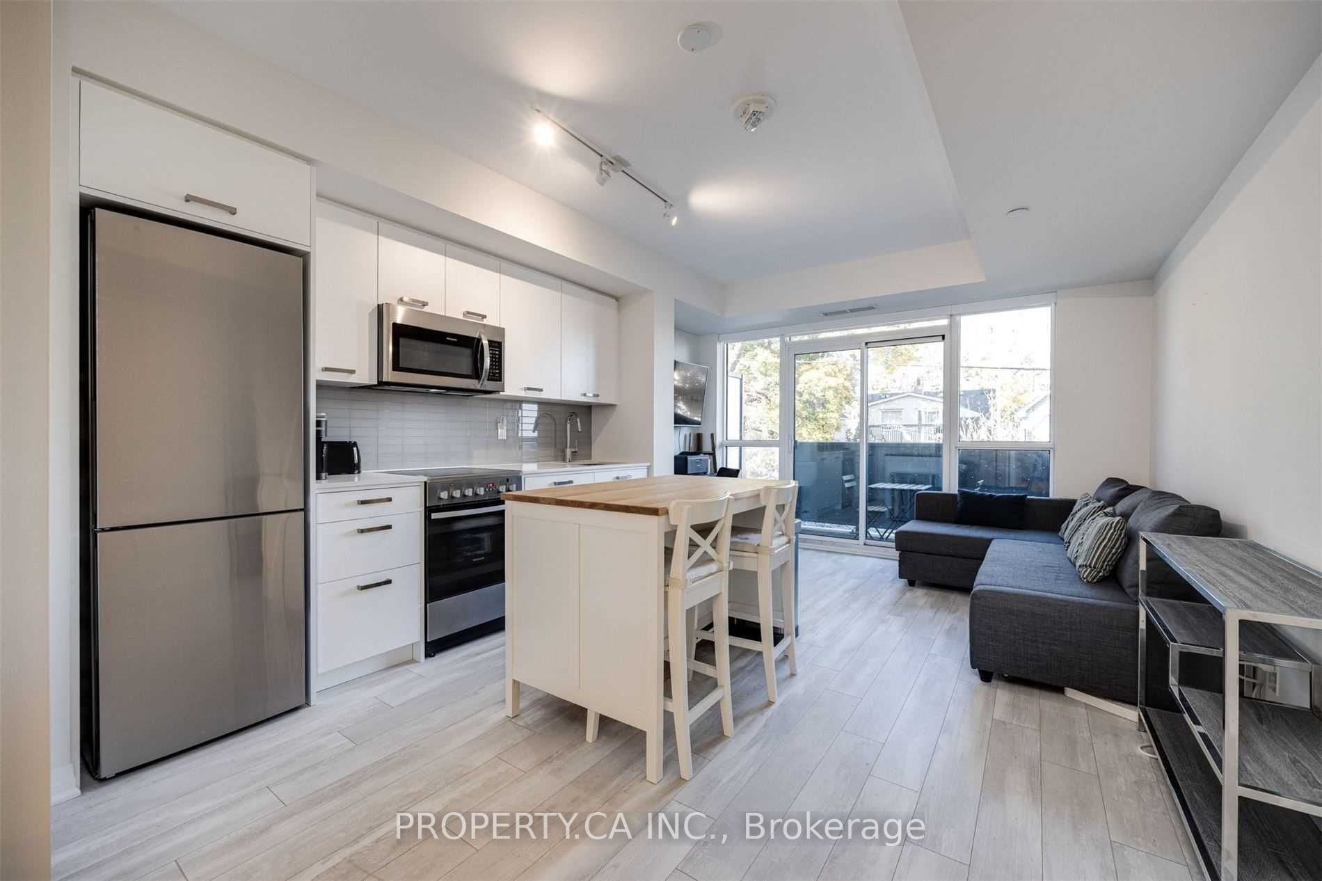 1630 Queen St E, #214