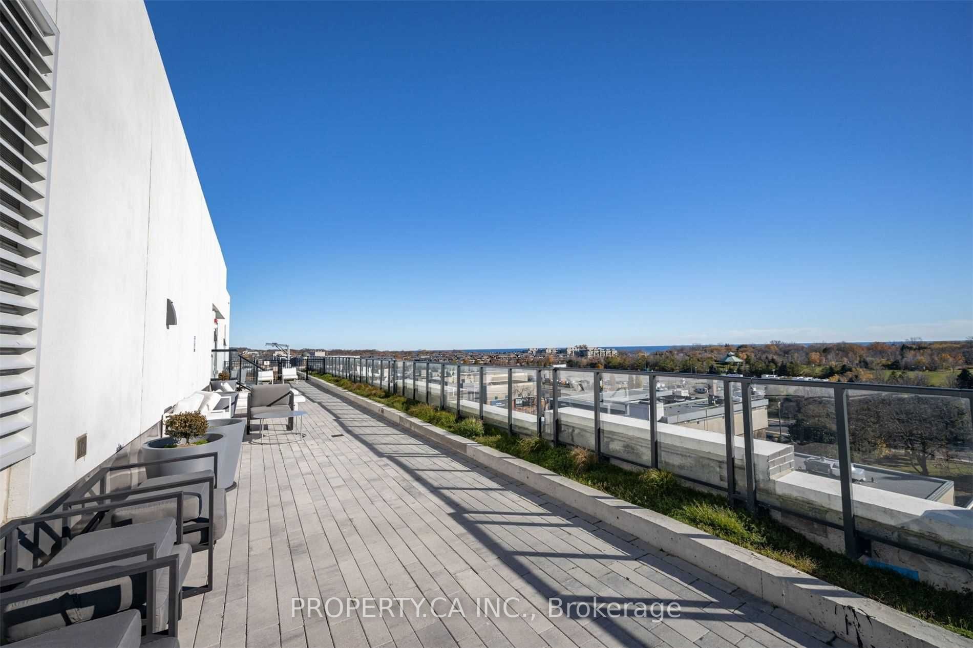 1630 Queen St E, #214