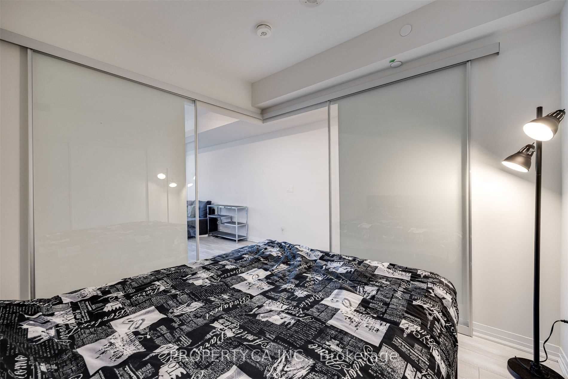 1630 Queen St E, #214