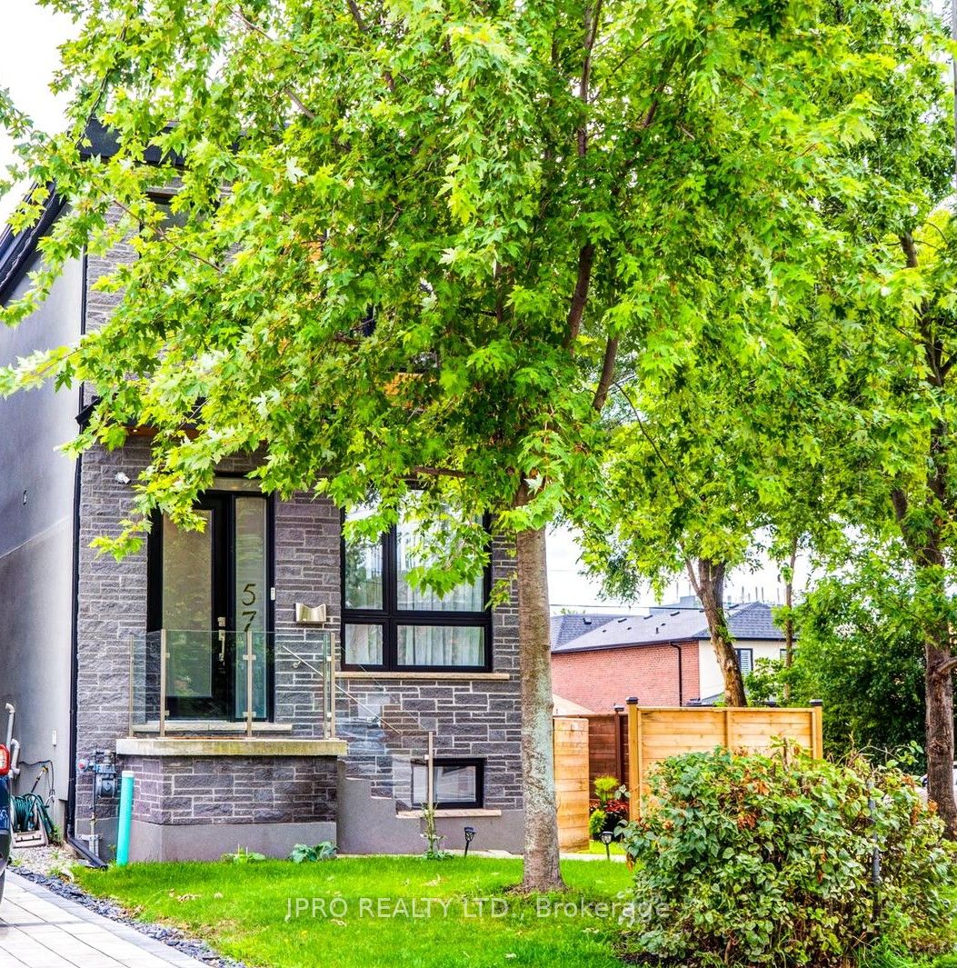 57 Holborne Ave