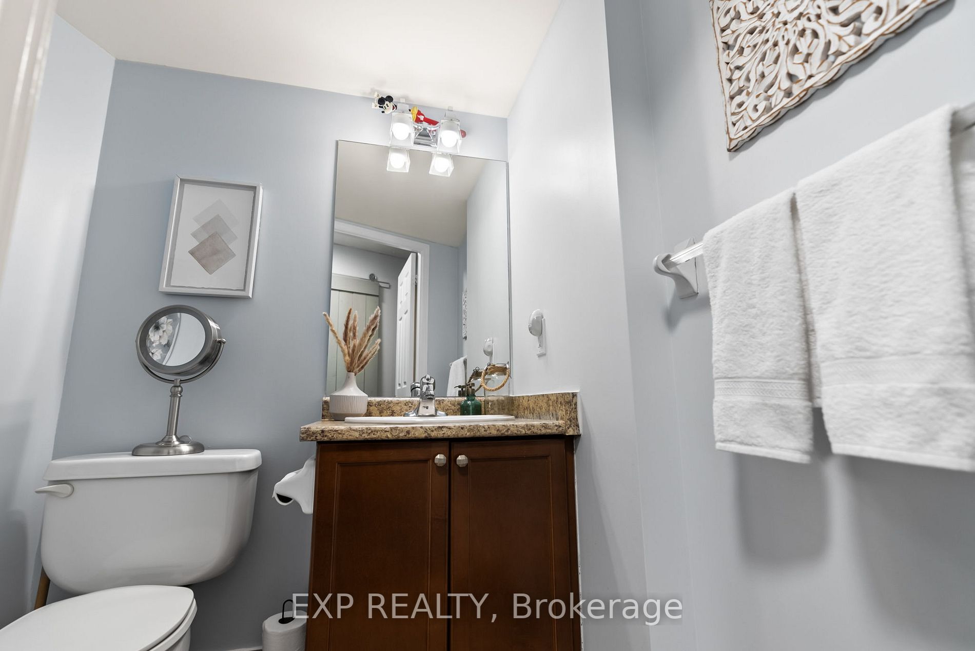 68 Grangeway Ave, #202