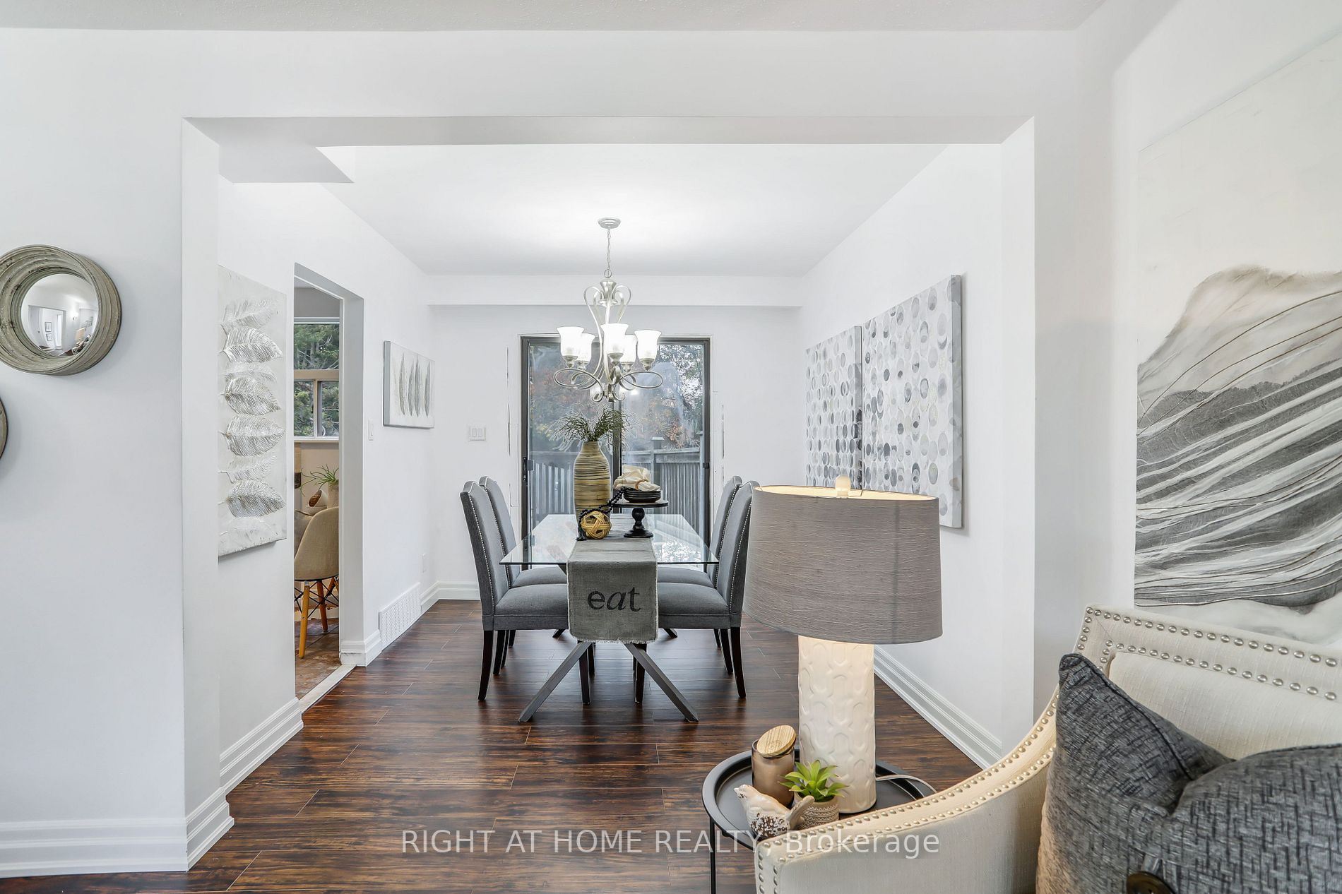36 Pixley Cres