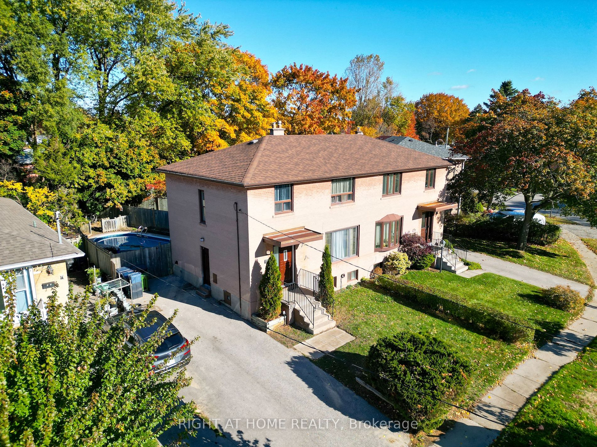 36 Pixley Cres