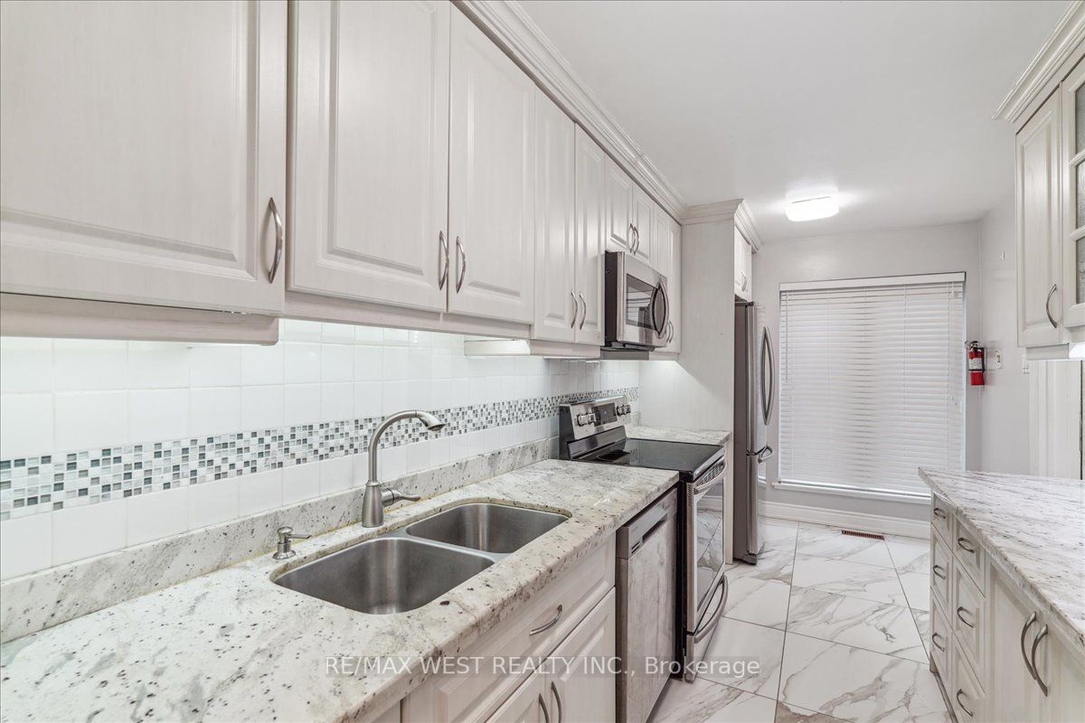 28 Livingston Rd, #75