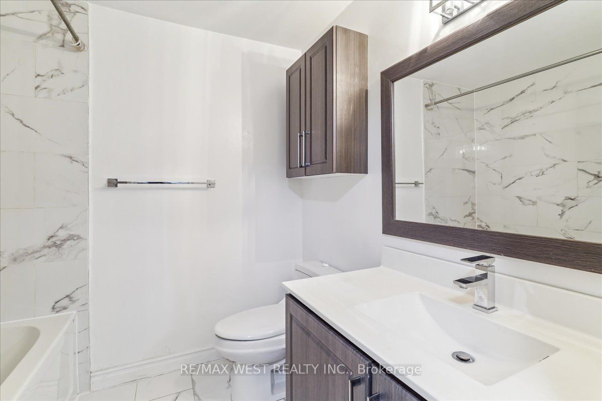 28 Livingston Rd, #75