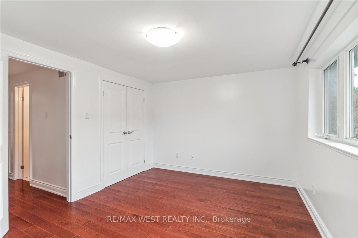 28 Livingston Rd, #75