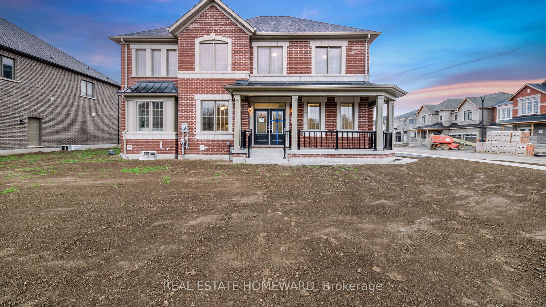 1558 Honey Locust Pl