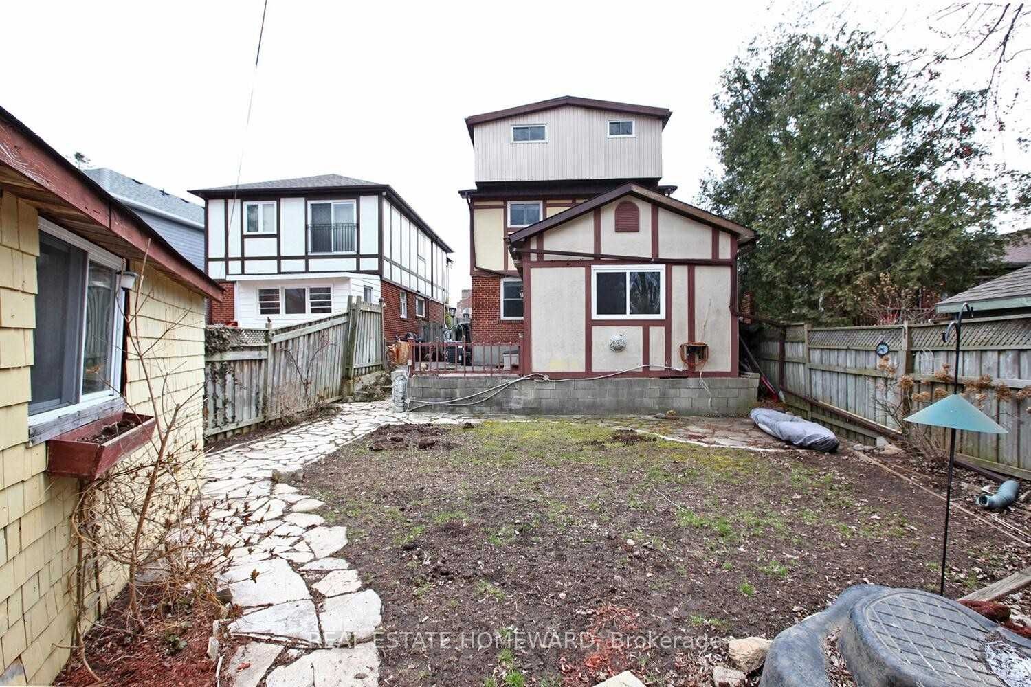 50 Freeman St