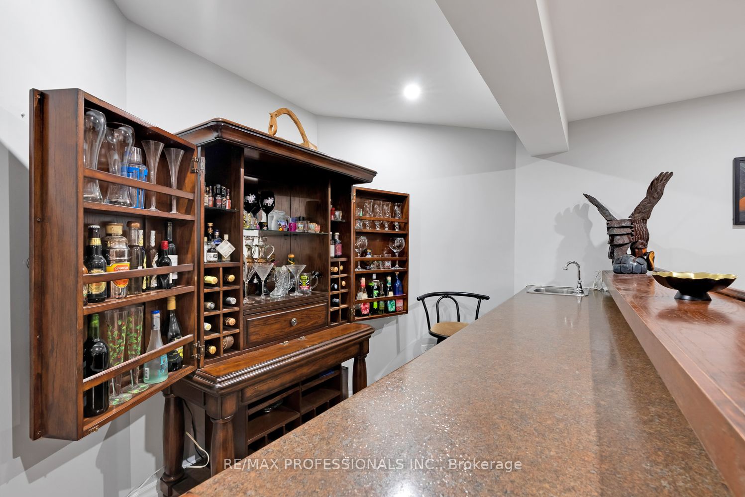 1901 Rosebank Rd
