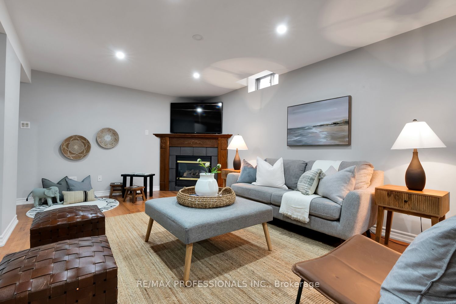 1901 Rosebank Rd