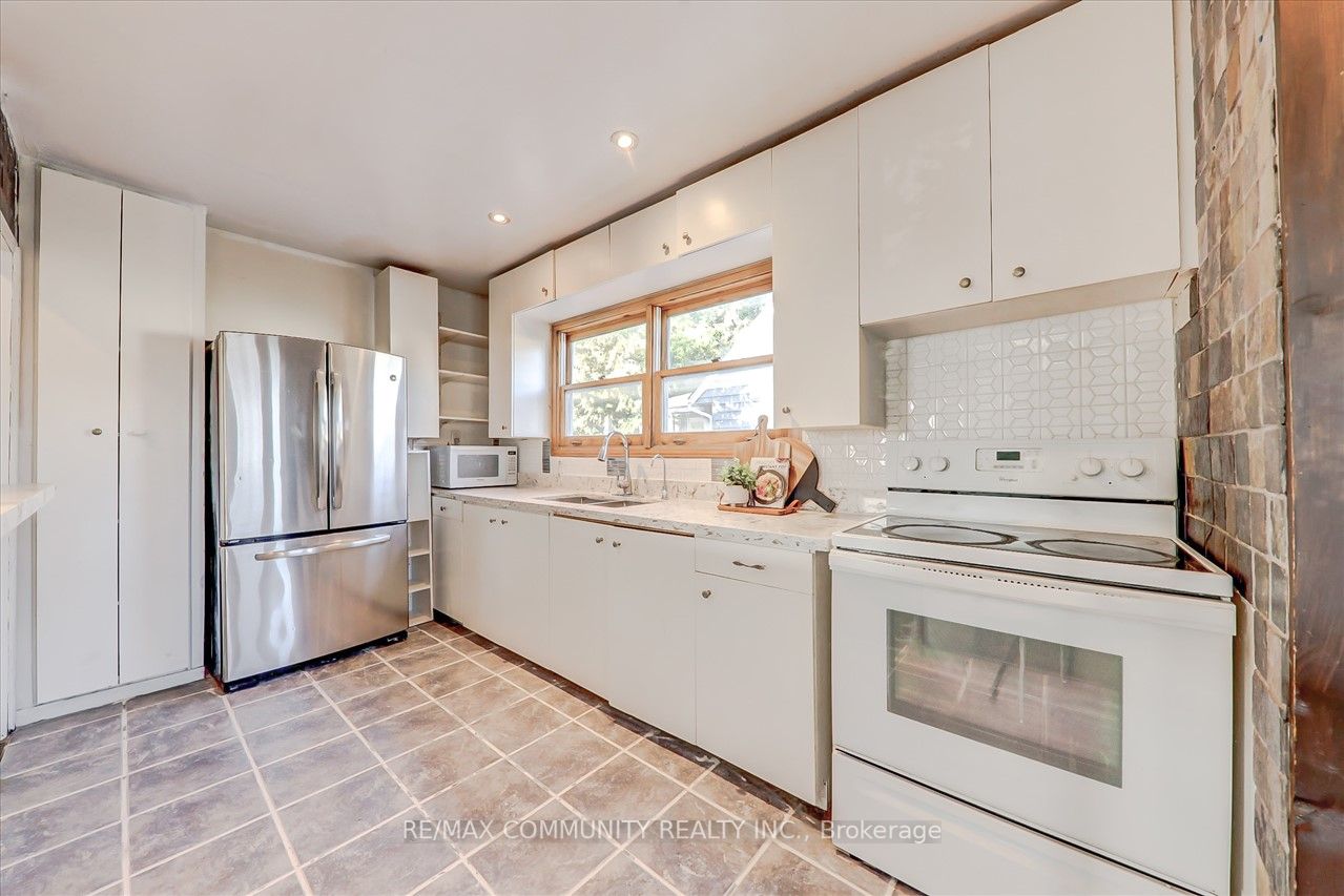 146 Admiral Road