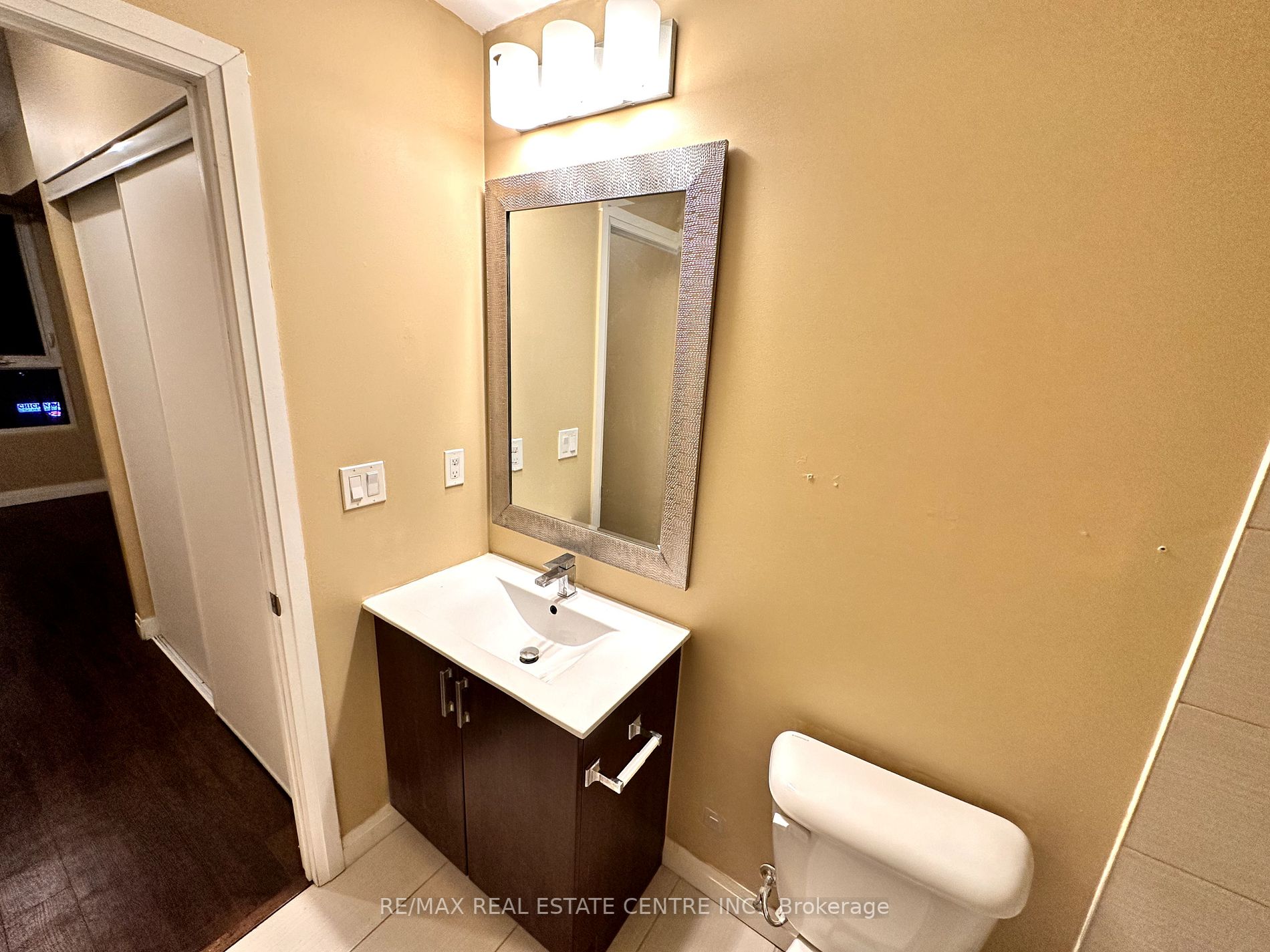 22 East Haven Dr, #536