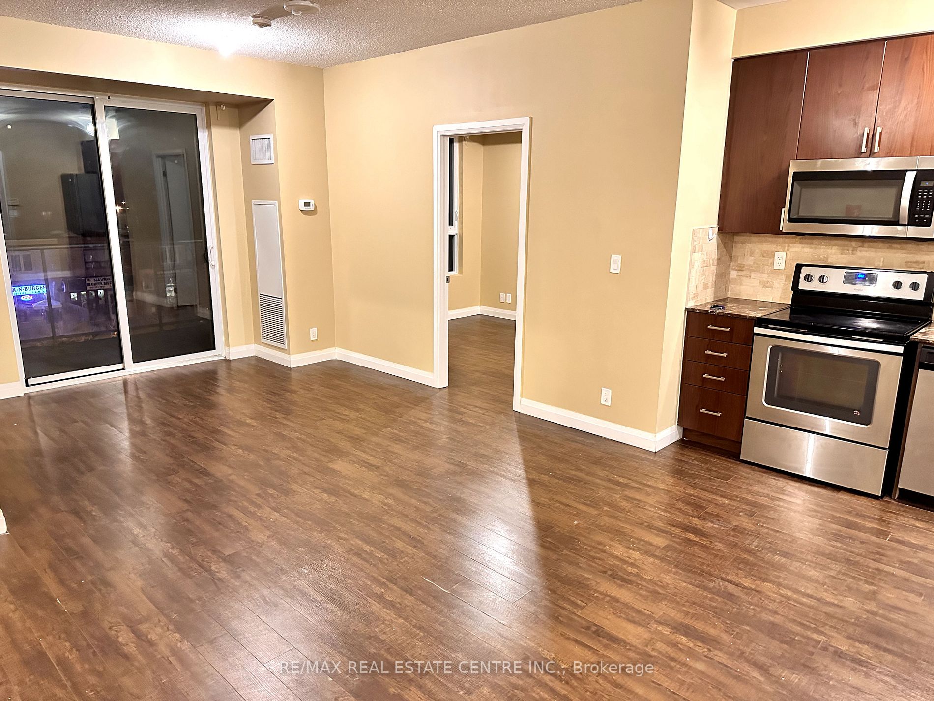 22 East Haven Dr, #536