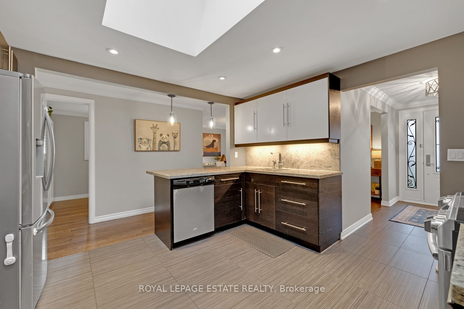 26 Lewin Crescent