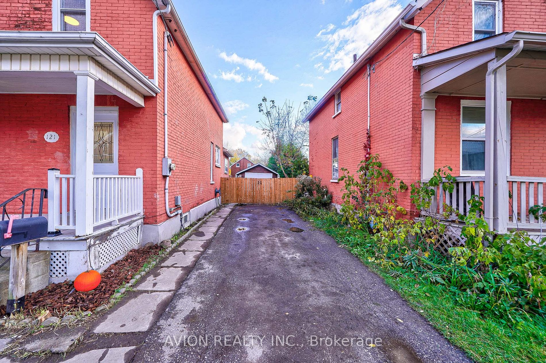 121 Stacey Avenue