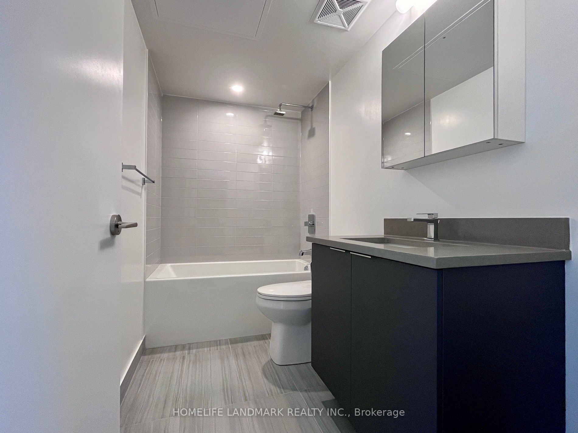2031 Kennedy Rd, #1126