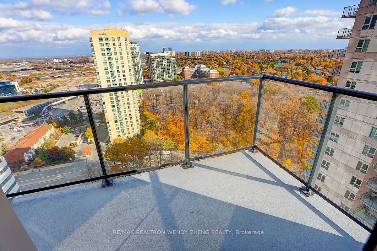 25 Town Centre Crt, #2705