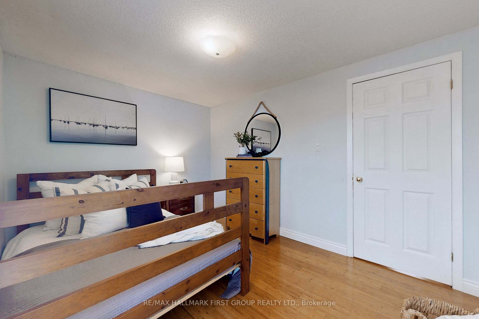 51 Roser Cres