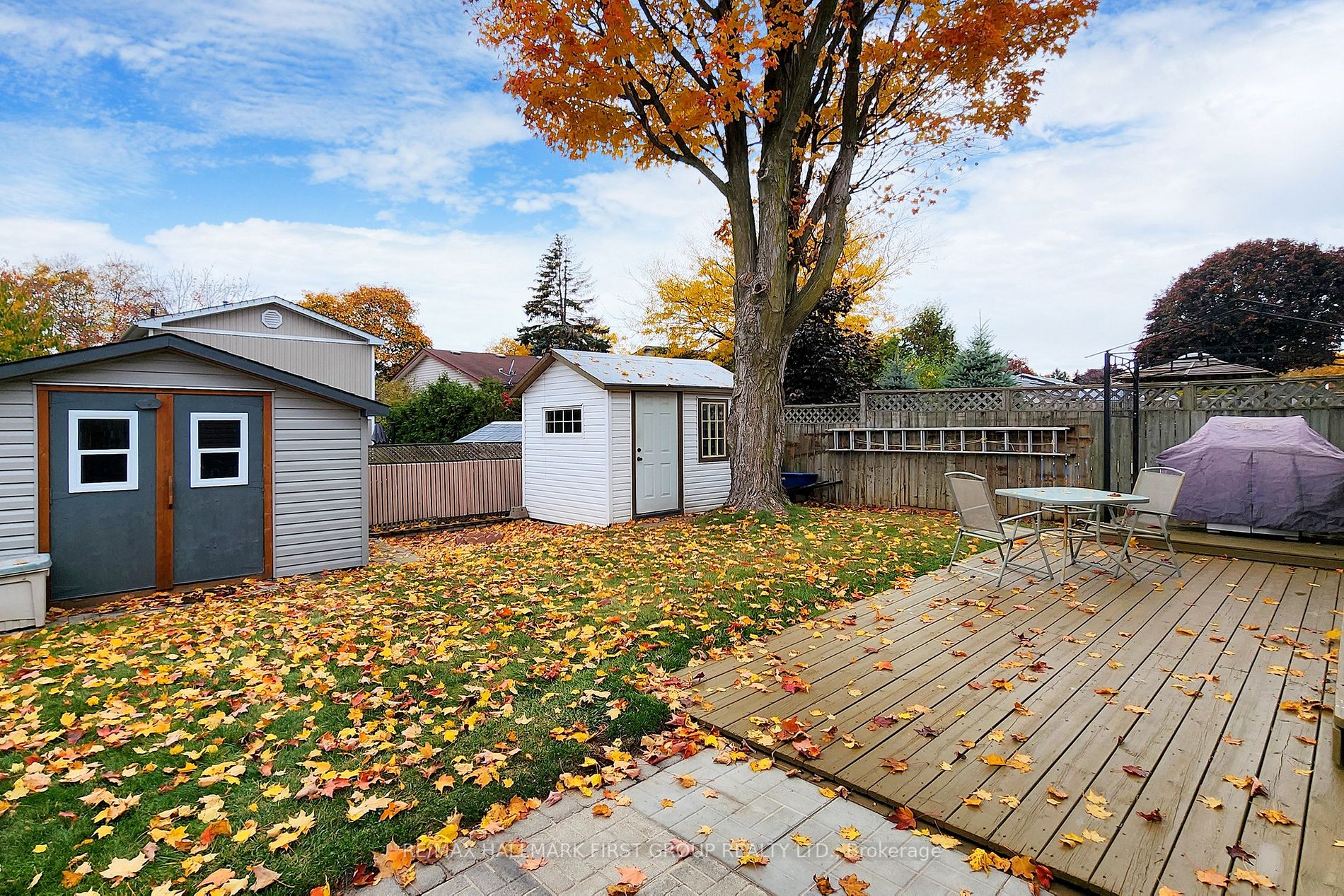 51 Roser Cres