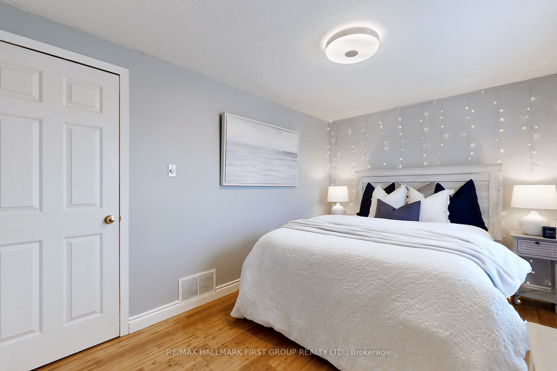51 Roser Cres