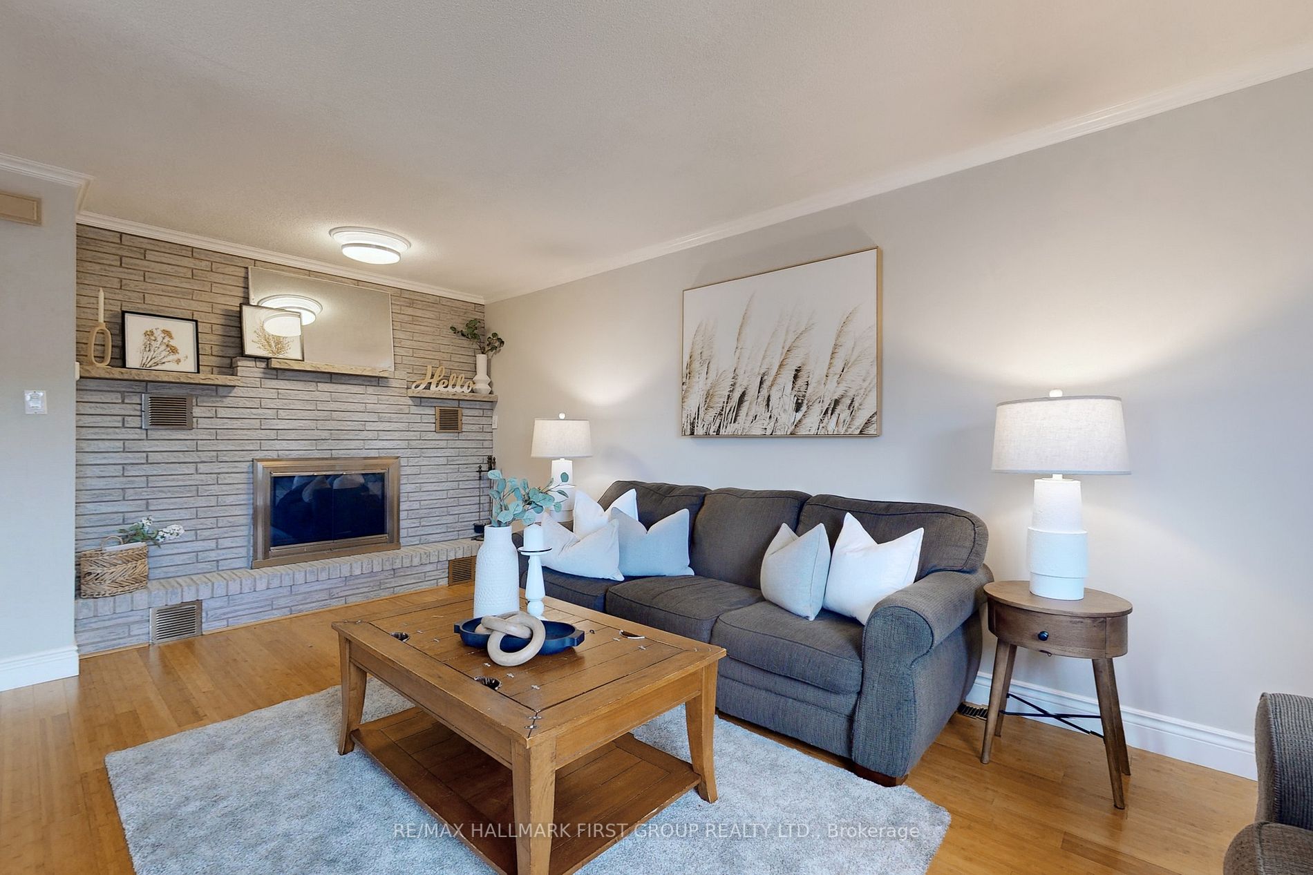 51 Roser Cres