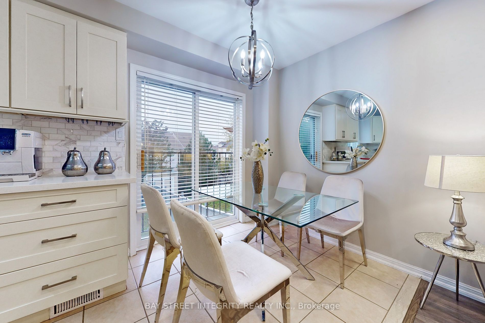58 Kirkland Pl