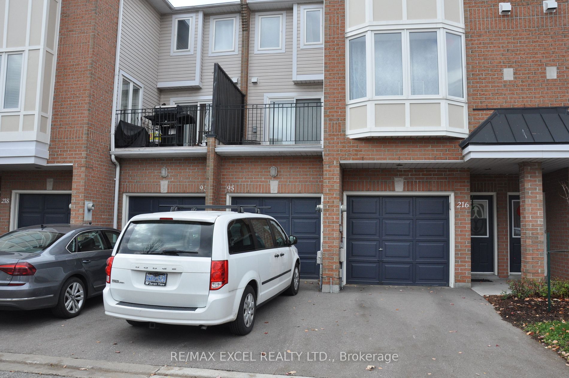 95 Mondeo Dr, #56