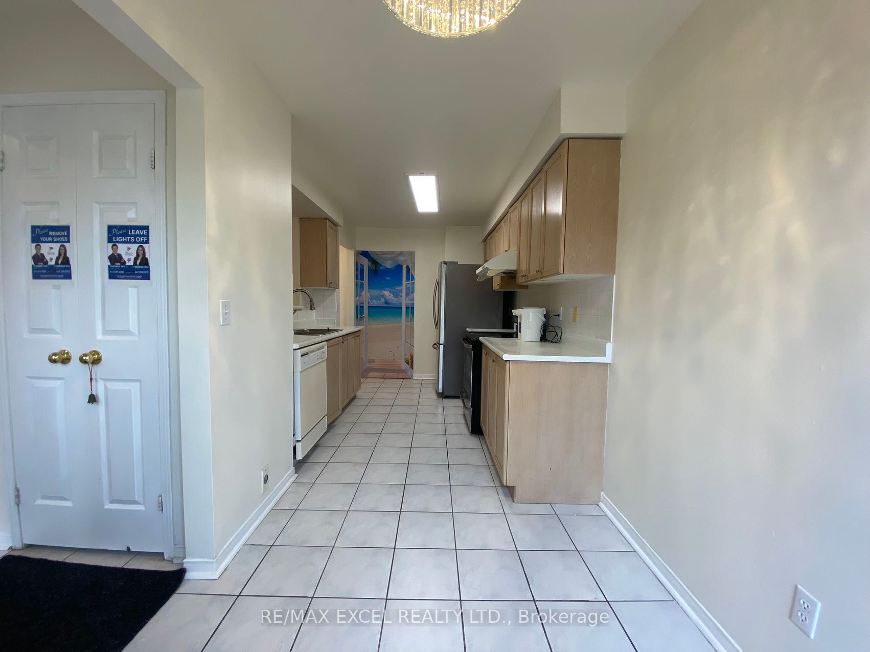 95 Mondeo Dr, #56