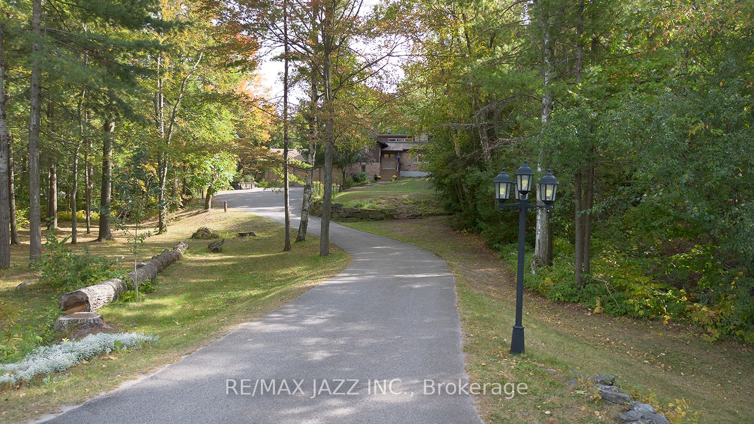 2220 Boundary Rd