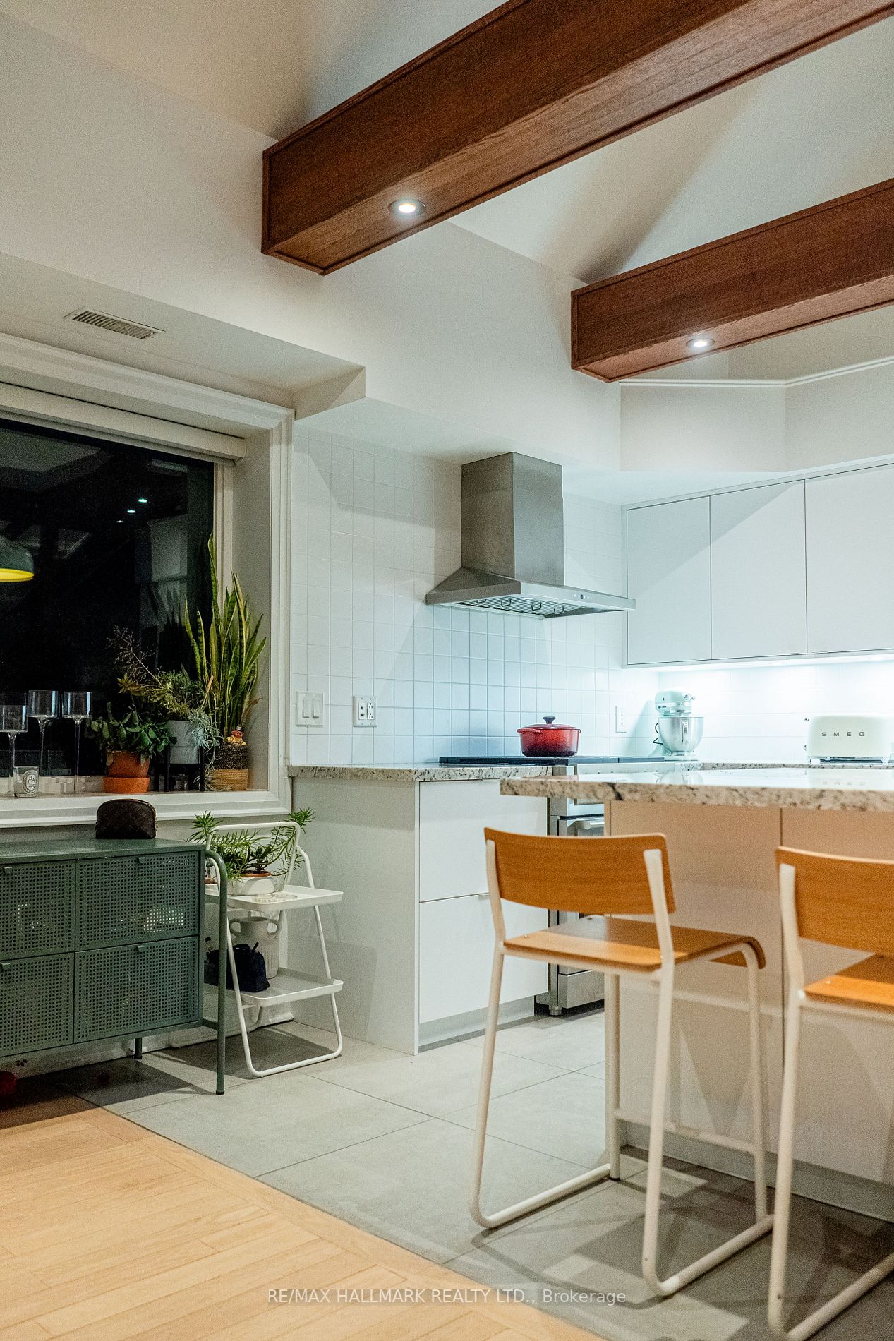 36 Glen Manor Dr, #3