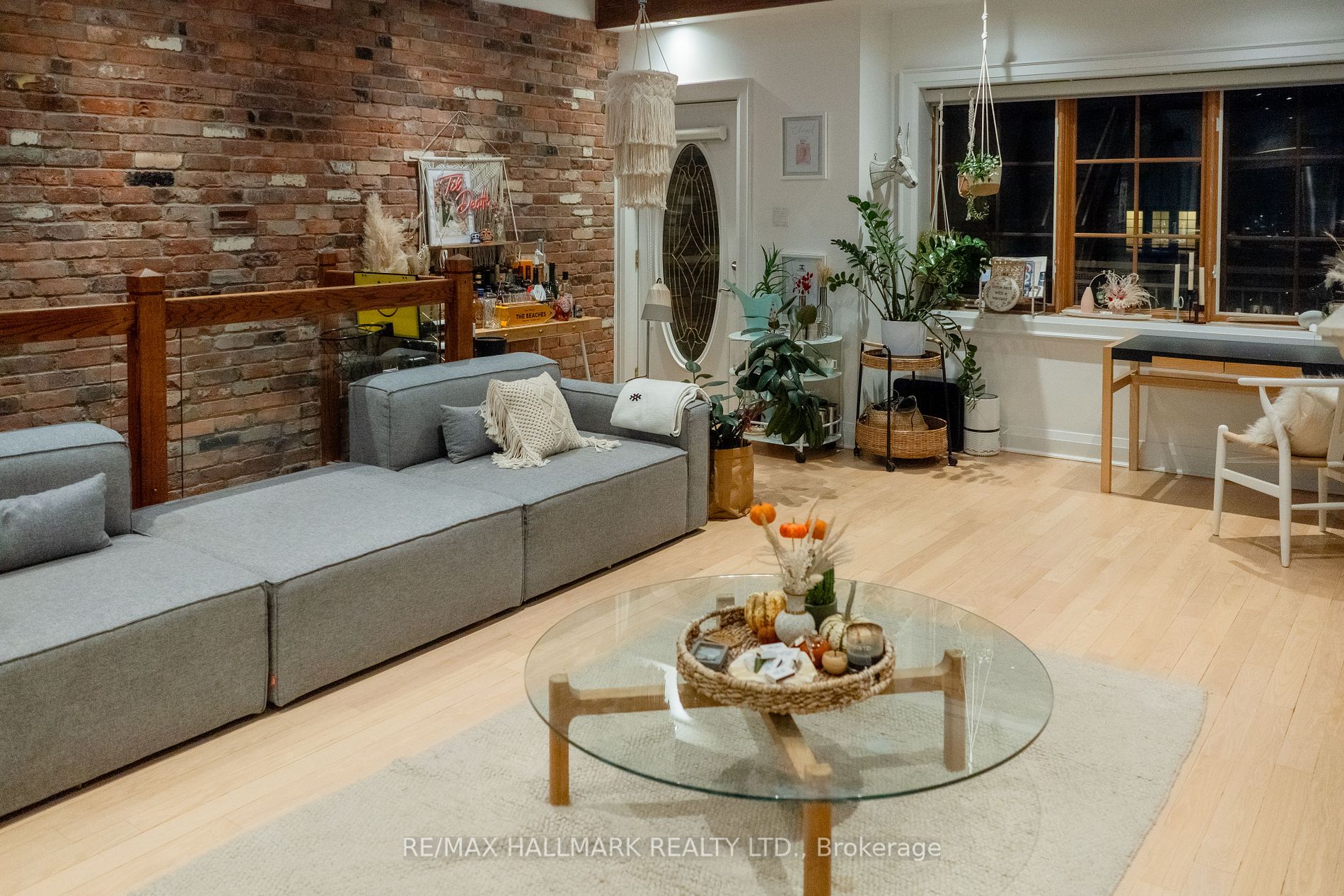 36 Glen Manor Dr, #3